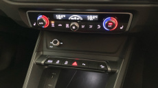 Audi Q3 40 TDI 200 Quattro S Line 5dr S Tronic Diesel Estate